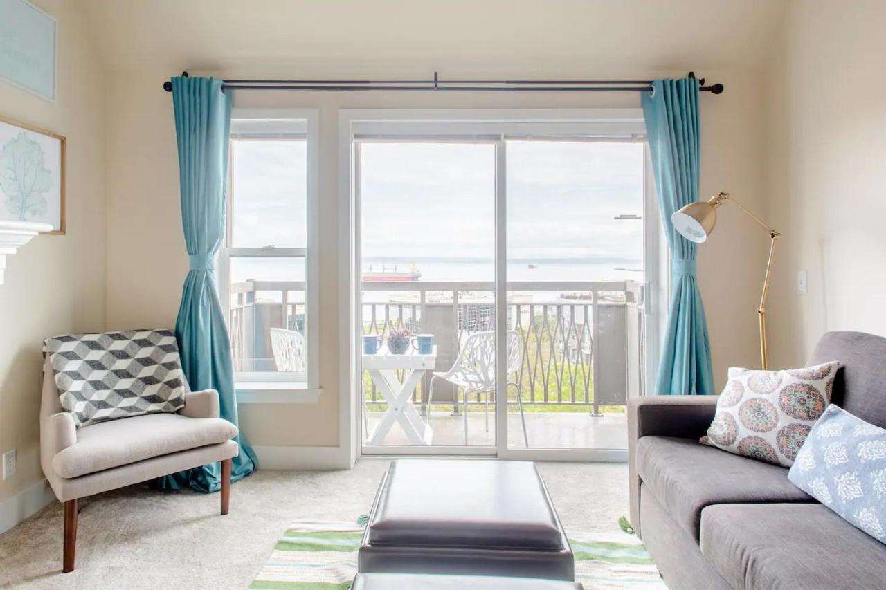 Top Floor Water View Oasis Near Space Needle & Cruise Seattle Exterior photo