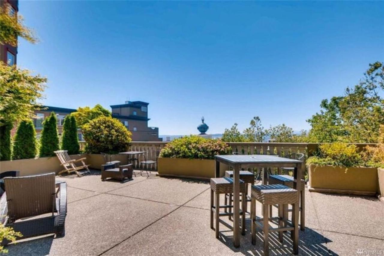 Top Floor Water View Oasis Near Space Needle & Cruise Seattle Exterior photo